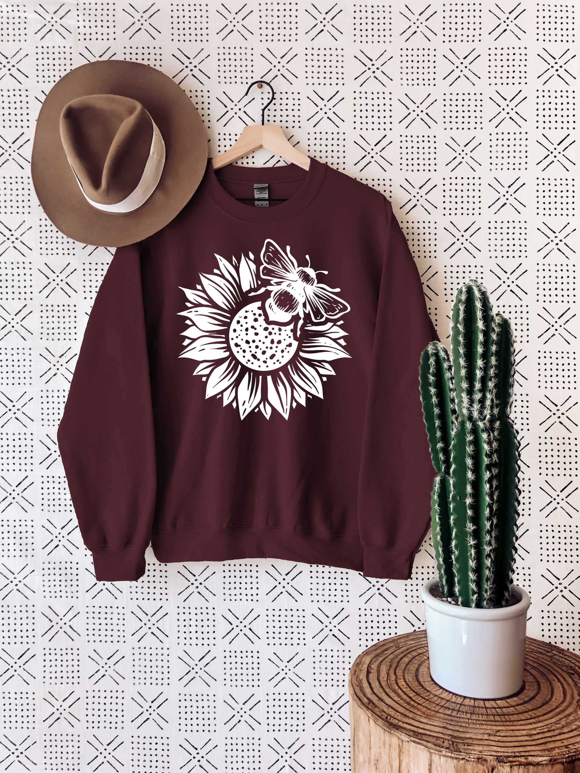 Bee & Sunflower Sweatshirt Ethical Earth Store