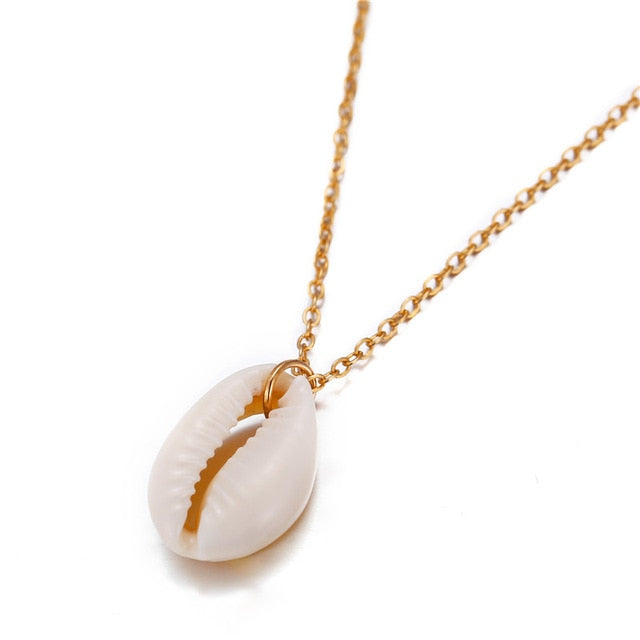 Cowrie Shell Pendant Necklace