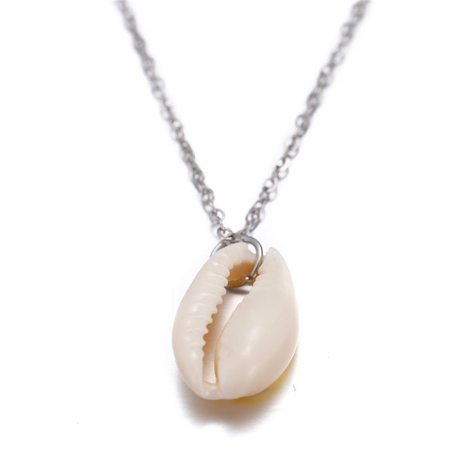 Cowrie Shell Pendant Necklace